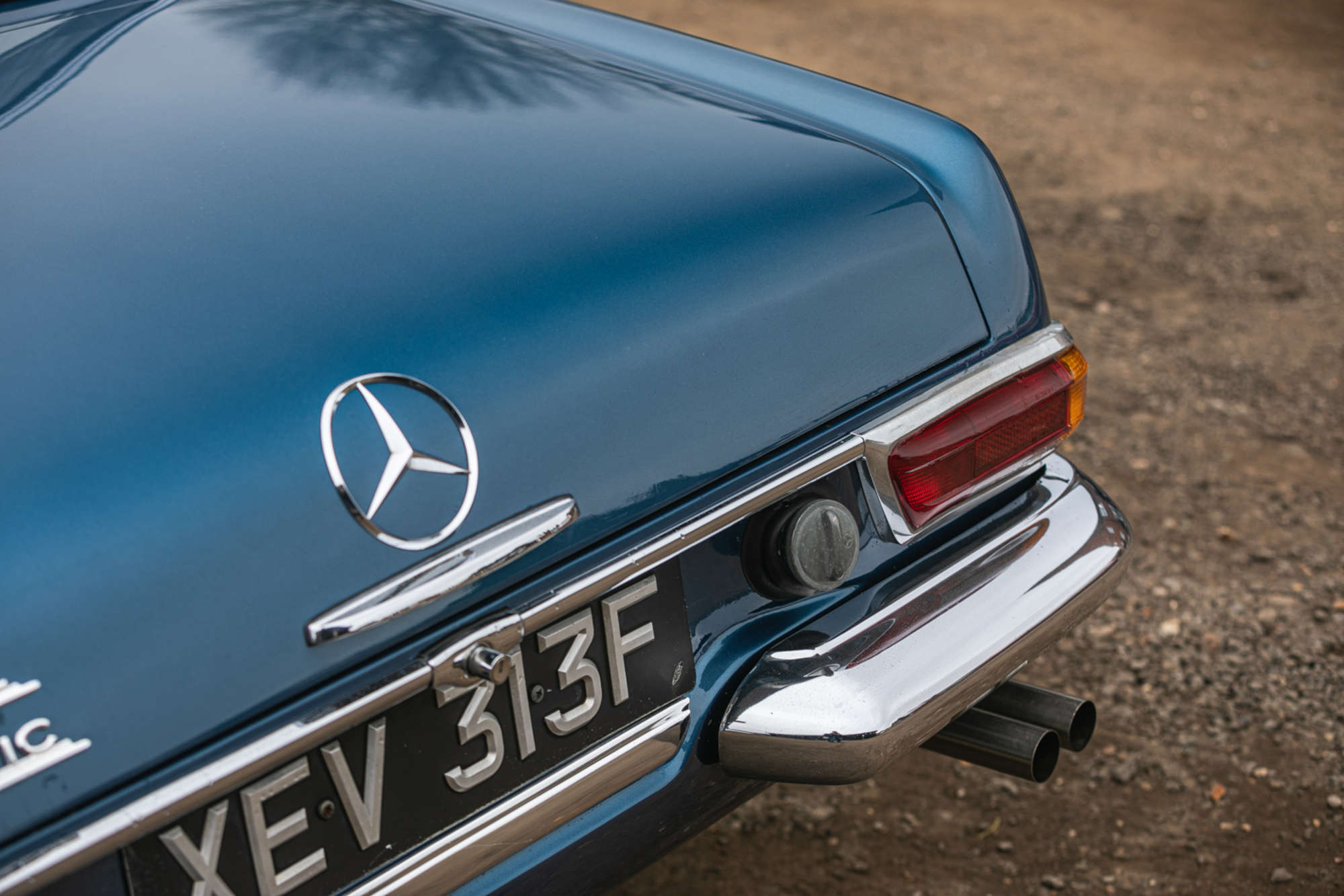 1967 Mercedes-Benz 250SL California Coupé (W113)-Sold