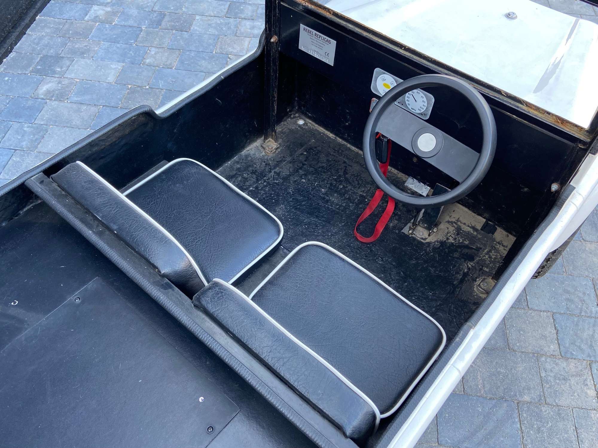 Rebel Replicas ½-Scale Land Rover Defender Childs Car-Sold