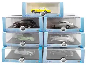 Oxford Diecast, a boxed 1:43 scale group to include JI002 Jensen Interceptor and similar