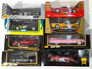 Maisto, Bburago, Shell Classico Collection and similar, a boxed 1:18 scale group to include Maisto Cadillac Eldorado Biarritz, Bburago Ferrari 550 Maranello (1