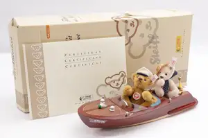 Steiff teddy bear set with motor boat