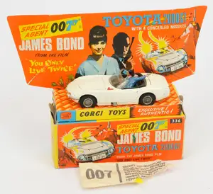 Corgi Toys 336 "James Bond" Toyota 2000 GT Taken From The Film "You Only Live Twice"
