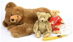Steiff modern issue teddy bears x three