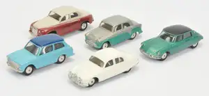 Corgi Toys A Group Of 5 To Include - Citroen DS - Green with black roof, Austin Cambridge