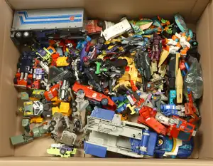 Hasbro Transformers and similar loose action figures, parts and accessories