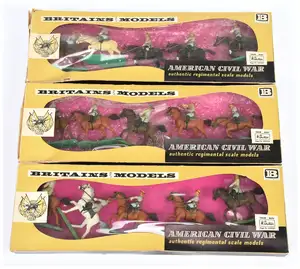 Britains - Herald Series Eyes Right - 'American Civil War' Series 3 x Set 7421 ' Confederate Cavalry'.