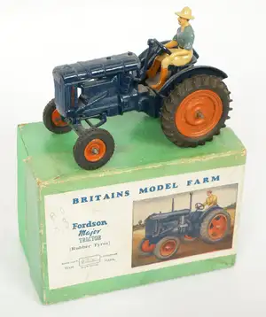 Britains Model Farm - Set No. 128F 'Fordson Major Tractor (Rubber Tyres)', Boxed.