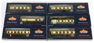 Bachmann Branchline OO gauge group of boxed MK1 coaches in chocolate/cream, comprising