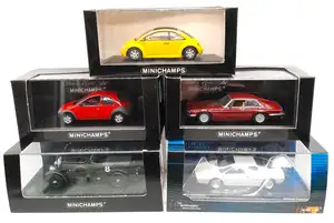 Minichamps, a boxed 1:43 scale group to include TV Related 400 135220 (The Minichamps Bond Collection) Lotus Esprit S1, 400 130420 Jaguar XJ-S Coupe (1980) in 