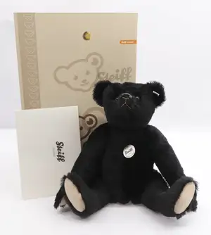 Steiff Replica 1907 Club Bear