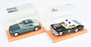 Slot Cars Tormo (Argentina) "James Bond A Pair Of Unlicensed Issues (1) Renault 11 "Taxi"