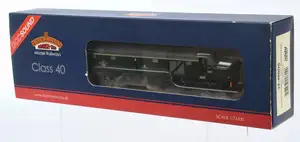 Bachmann 32-480DS Class 40 BR green Diesel Locomotive No. D211 "Mauritania", DCC Sound Fitted