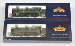 Bachmann OO Gauge pair of SR N Class Steam Locomotives comprising of