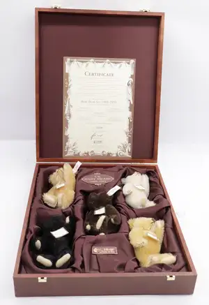 Steiff UK British Collectors Baby Bear Set 1989 - 1993