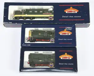 Bachmann OO Gauge  group of 3x BR Green Diesels to include
