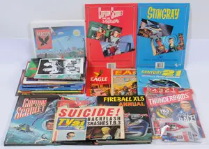 Quantity of Gerry Anderson related Hardback & Paperback, Graphic Novels, Books & similar. Thunderbirds, Captain Scarlet, Stingray & similar.  Although unchecke