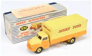 Dinky Toys 930 Bedford Pallet Jekta Van "Dinky Toys" - Two-Tone Yellow including supertoy hubs,