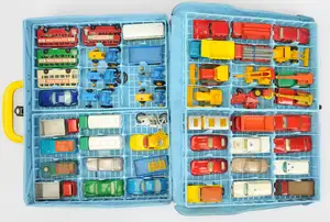 Matchbox Superfast Collectors Carrying Case - case contains 4 x plastic trays holding 48 Regular Wheels models to include 17d Foden Hoveringham Tipper Truck, 2