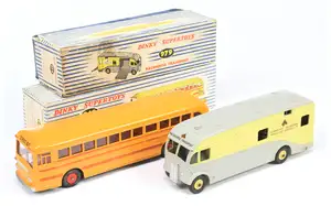 Dinky Toys A Pair - (1) 979 Racehorse Transporter - Two-Tone Grey, pale yellow including supertoy hubs,