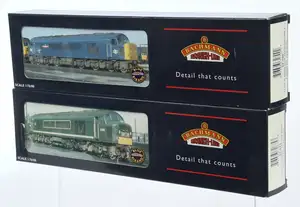 Bachmann pair of BR Diesel Locomotives comprising of