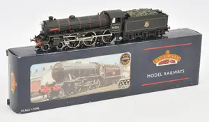Bachmann Branchline OO gauge pair of boxed BR Eastern Region steam locomotives, comprising