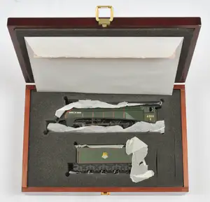 Bachmann Branchline 31-950A (Limited Edition) 4-6-2 BR A4 Class Steam Locomotive No. 60011 "Empire of India" complete with certificate No. X493 of 500 produced