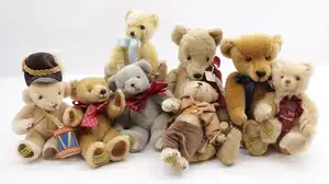 Merrythought Teddy Bear Group
