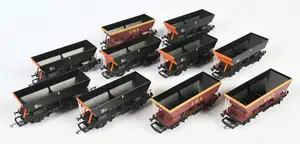Bachmann OO Gauge group of 10x unboxed HEA Uncovered Hoppers (see photo).