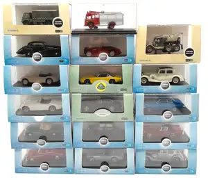 Oxford Diecast, a boxed 1:76 & 1:43 scale group to include Oxford Lotus Series, Oxford Military, Oxford Aston Martin Series and similar