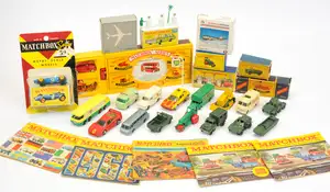 Matchbox Regular Wheels & Similar mixed group (1) 52b BRM Racing Car - blue, yellow plastic hubs with black tyres, white plastic figure driver - outer "Matchbo