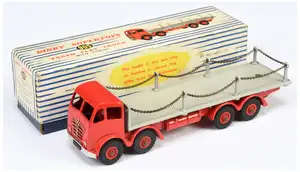 Dinky Toys 905 Foden (Type 2) Flat Truck With Chains - Red cab, Chassis and supertoy hubs,
