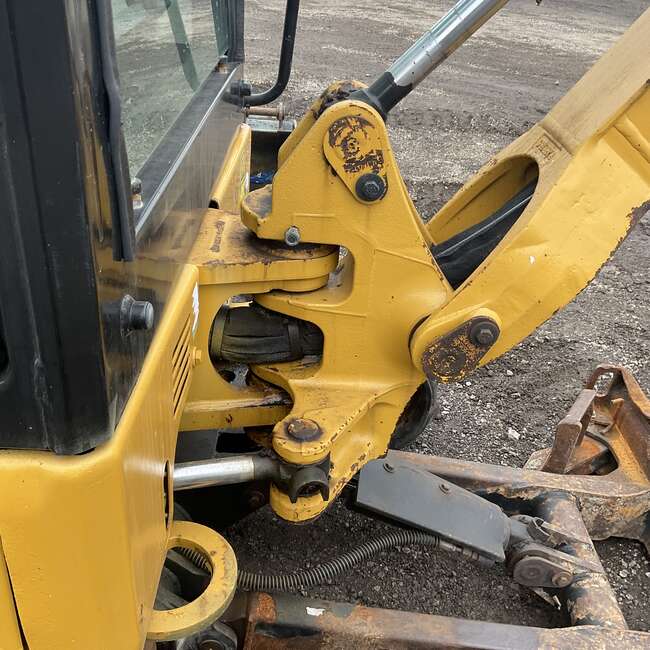 2019 CAT 301.8