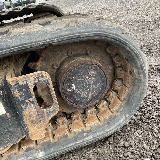 2019 CAT 301.8