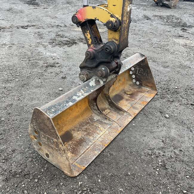 2019 CAT 301.8