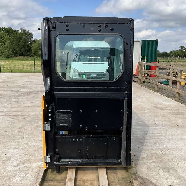 CAT 313GC Cab & Glazing