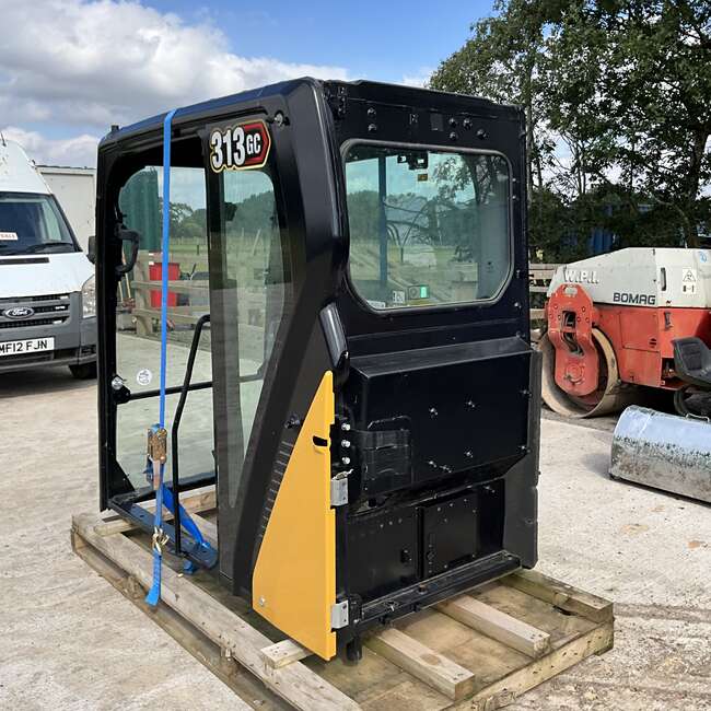 CAT 313GC Cab & Glazing