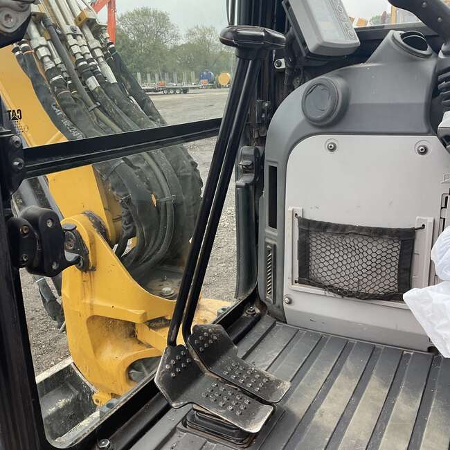 2019 CAT 305E2 CR