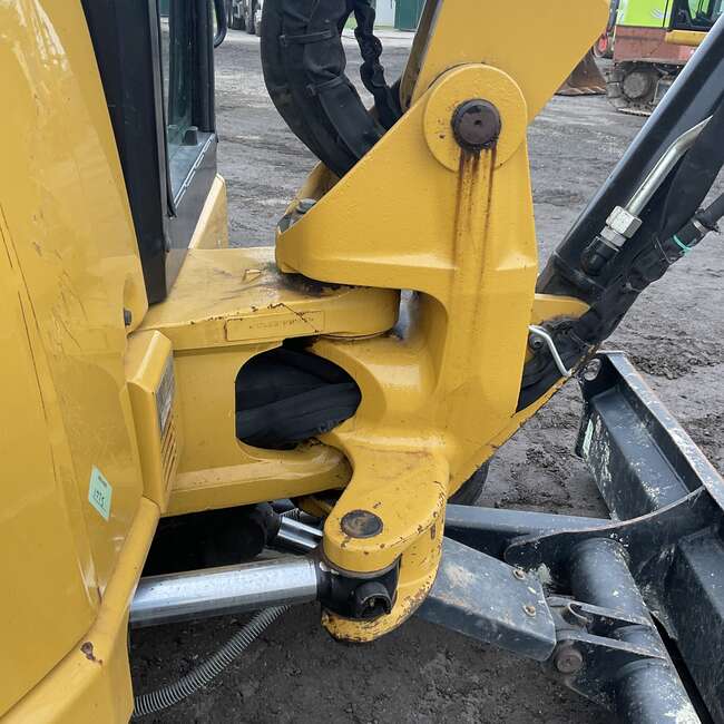 2019 CAT 305E2 CR