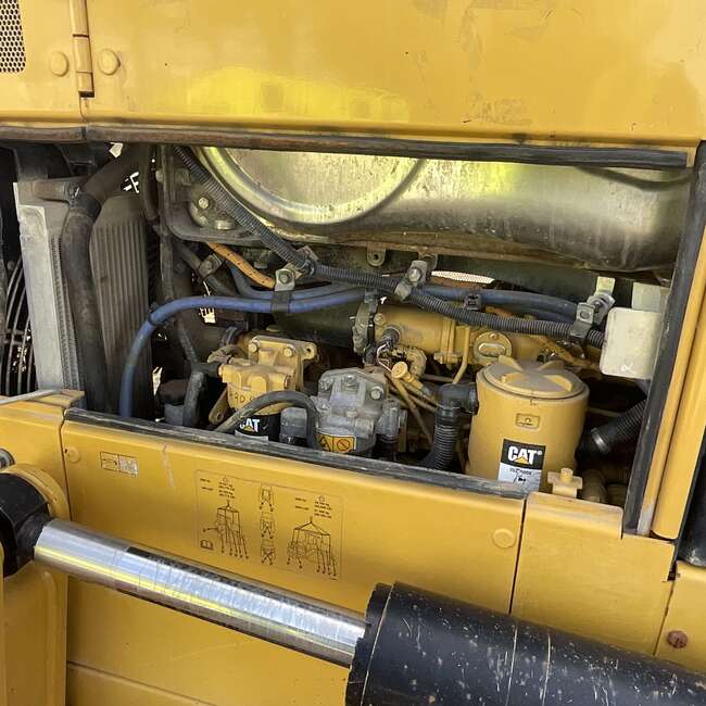 2018 CAT D6N LGP