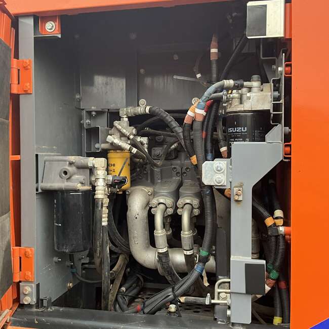 2019 Hitachi ZX225USRLC-6