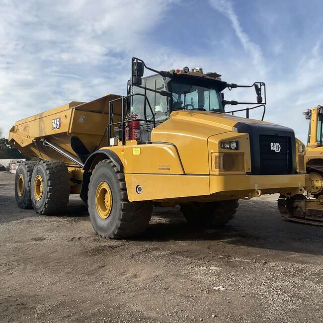 2021 CAT 745