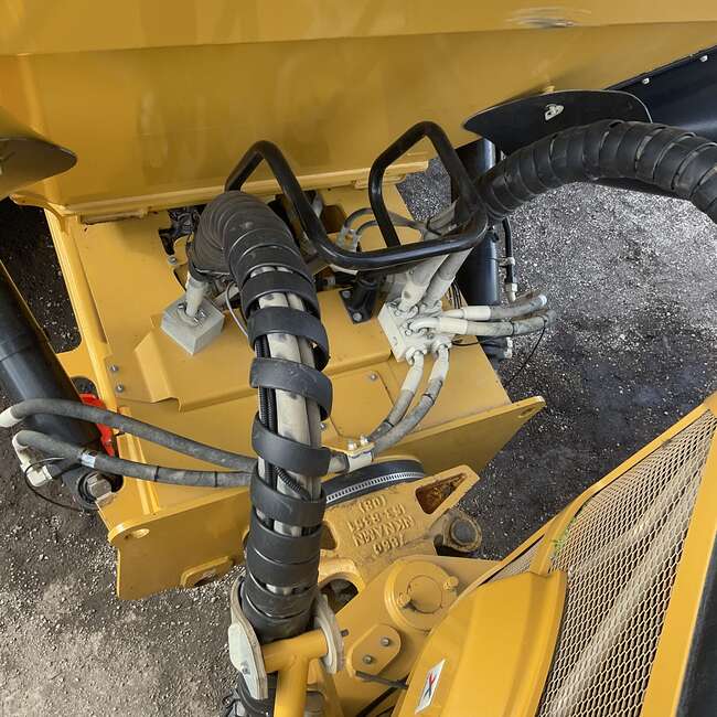 2021 CAT 745