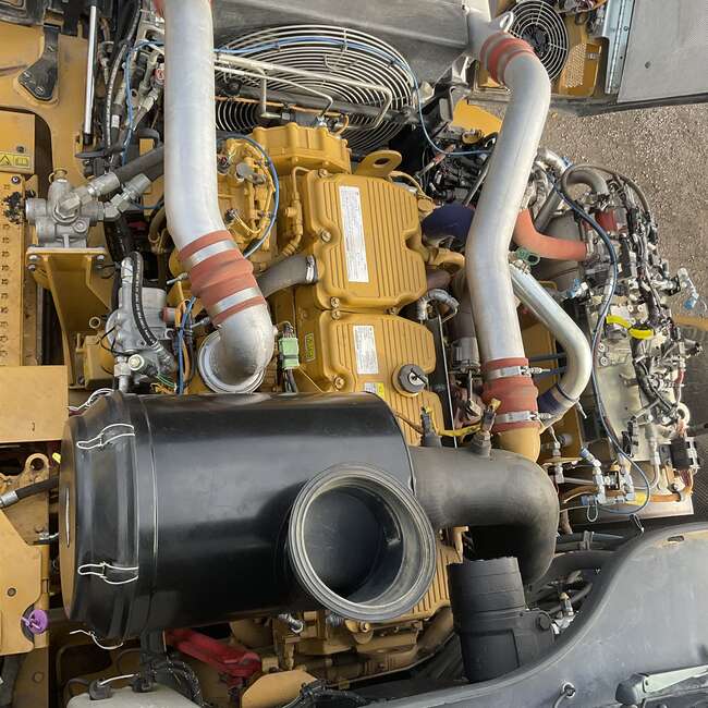 2021 CAT 745