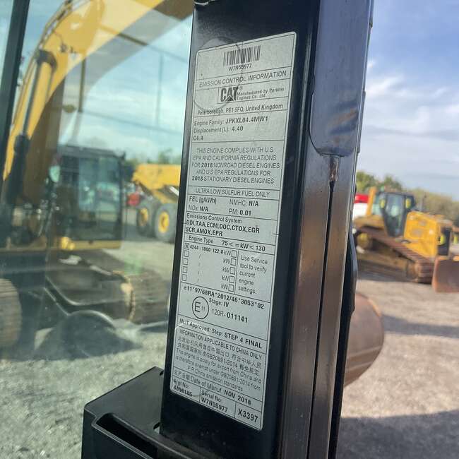 2019 CAT 320